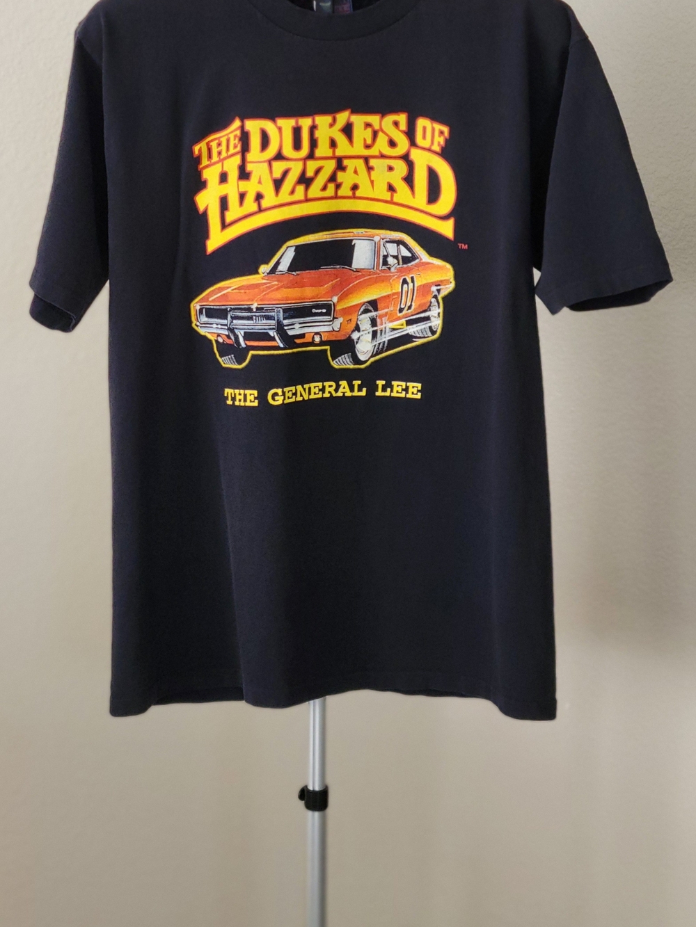 Retro late 90s / Y2K "The Dukes of Hazzard" General Lee graphic t-shirt